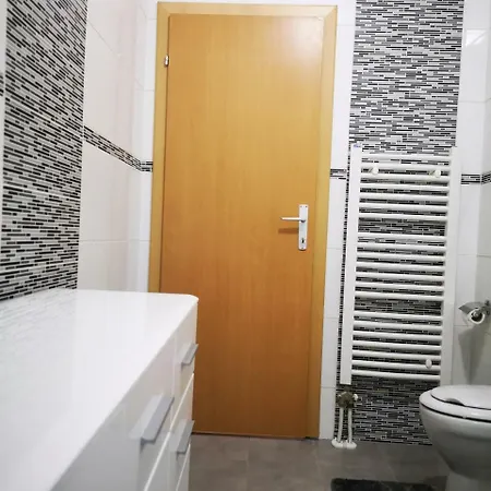 Apartment4rooms * Тузла