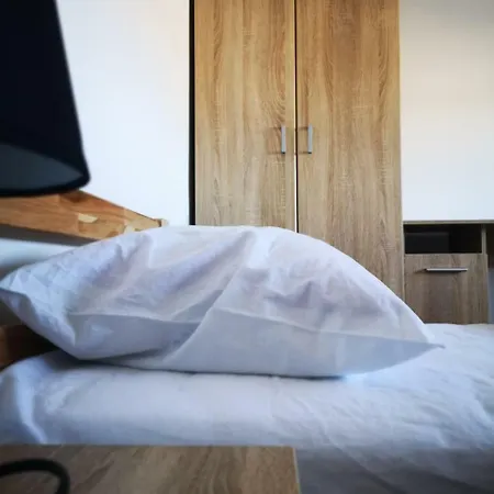 Апартаменты Apartment4rooms Тузла
